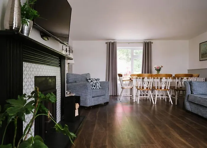 Eala House * ドネゴール