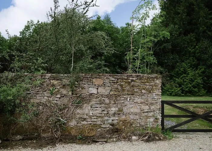 Eala House * ドネゴール